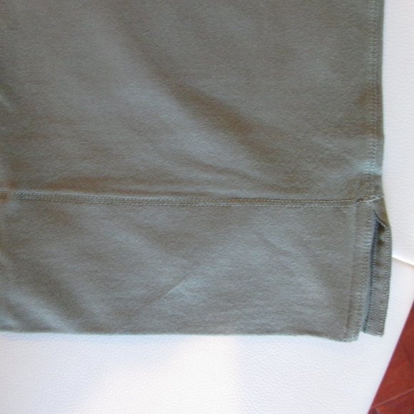 NWOT - Puma Capri Sweatpants - Sz Lg. - Picture 6 of 7